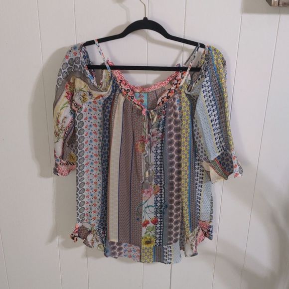 johnny was cold shoulder top